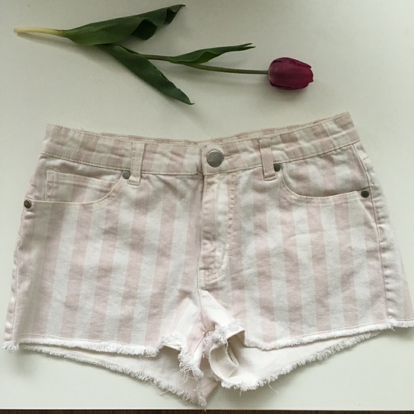 white summer shorts